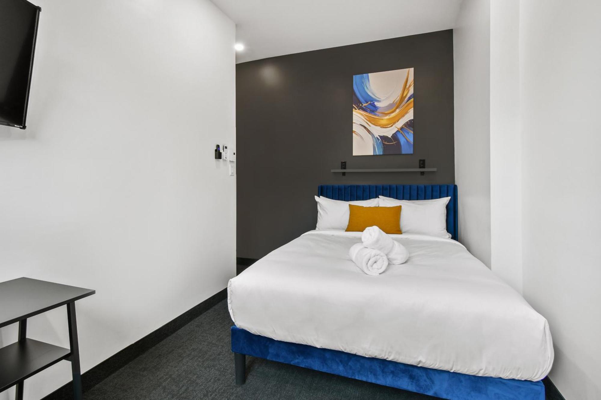 Lift Hotel Монреал Екстериор снимка